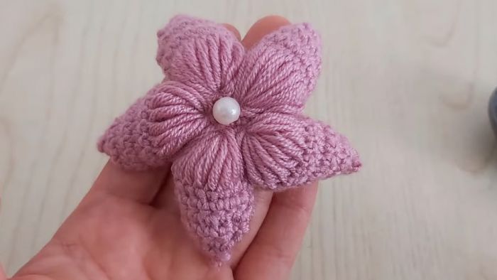 Amazing Woolen Flower Ideas With Stick