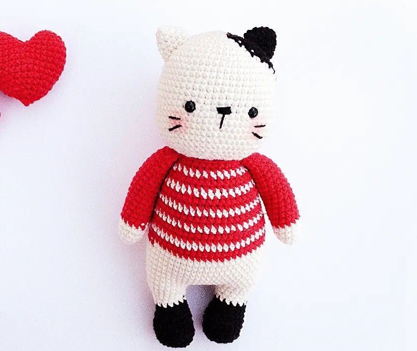 Amigurumi Cat Free Crochet Pattern 1