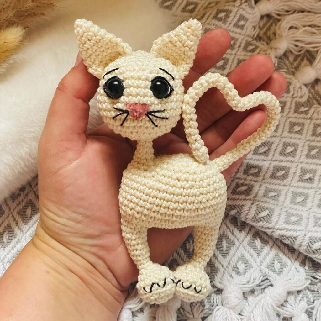 Amigurumi Cat Free Crochet Pattern 2