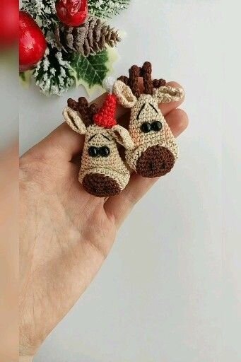 Amigurumi Christmas Deer Ornament Free Pattern 12