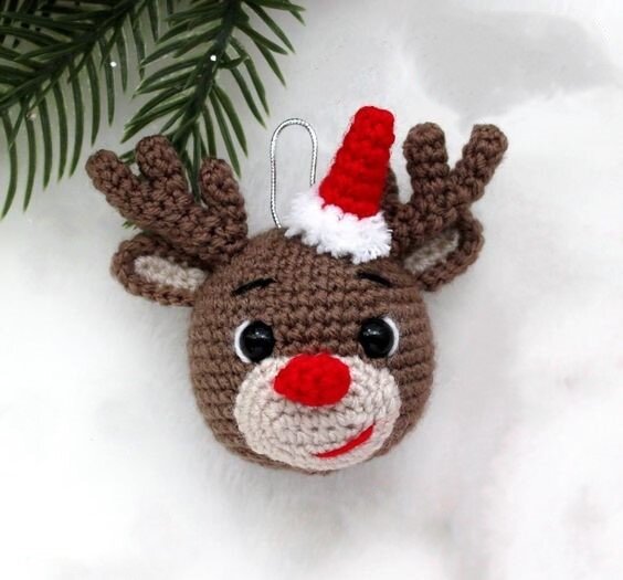 Amigurumi Christmas Deer Ornament Free Pattern 3