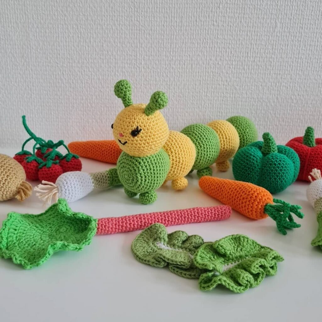 Amigurumi Cute Caterpillar Free Pattern 1