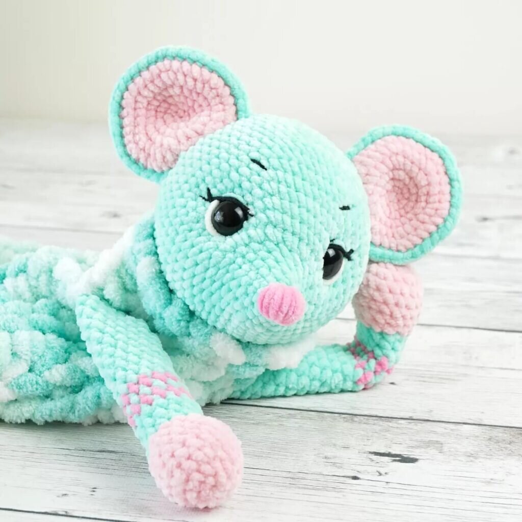 Amigurumi Mouse Free Crochet Pattern 2