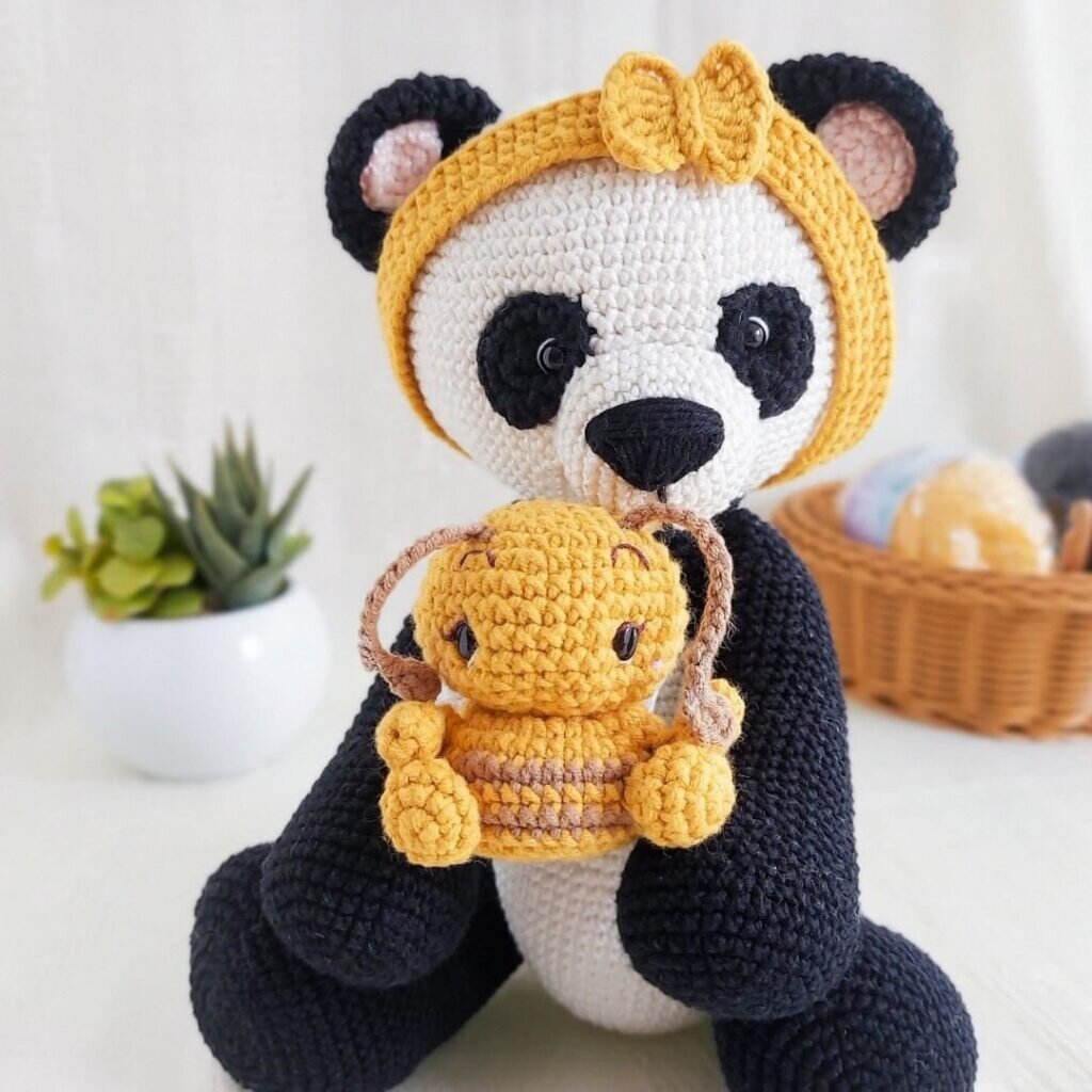 Amigurumi Panda Free Crochet Pattern 2