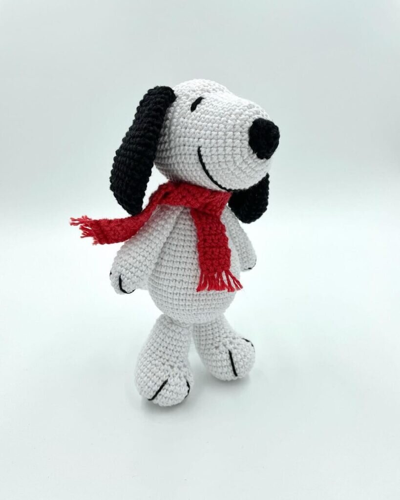 Amigurumi Snoopy Free Crochet Pattern 2