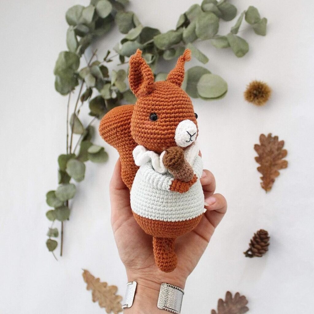 Amigurumi Squirrel Free Pattern 2