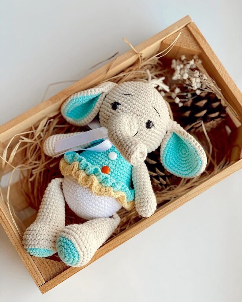 Baby Elephant Free Crochet Pattern 1