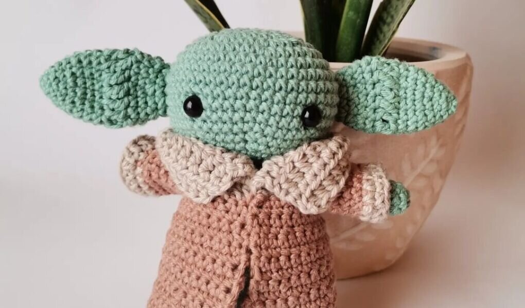 Baby Yoda Inspired Free Crochet Pattern