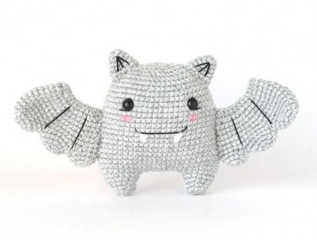 Bat  Amigurumi Free  Pattern