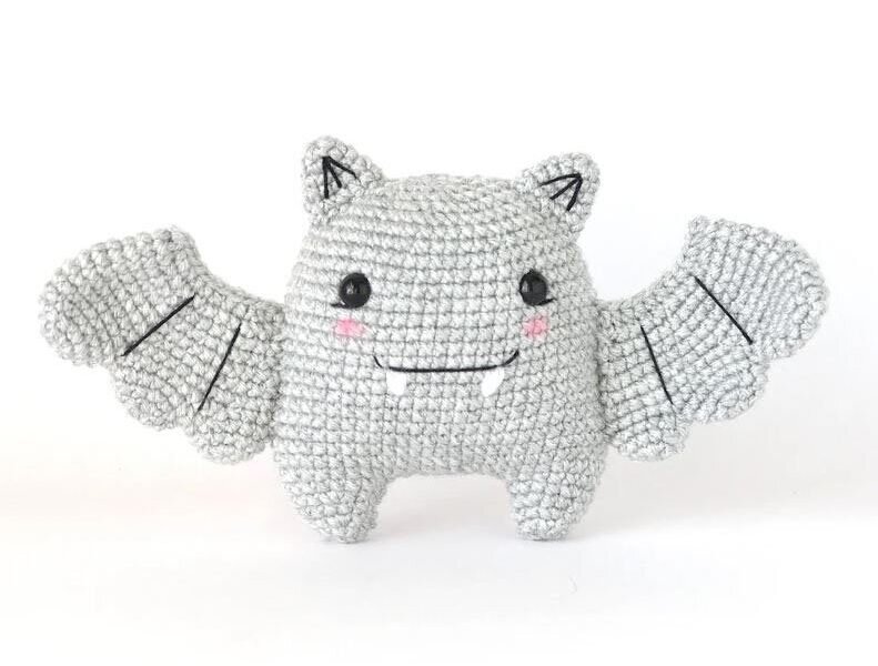 Bat  Amigurumi Free  Pattern