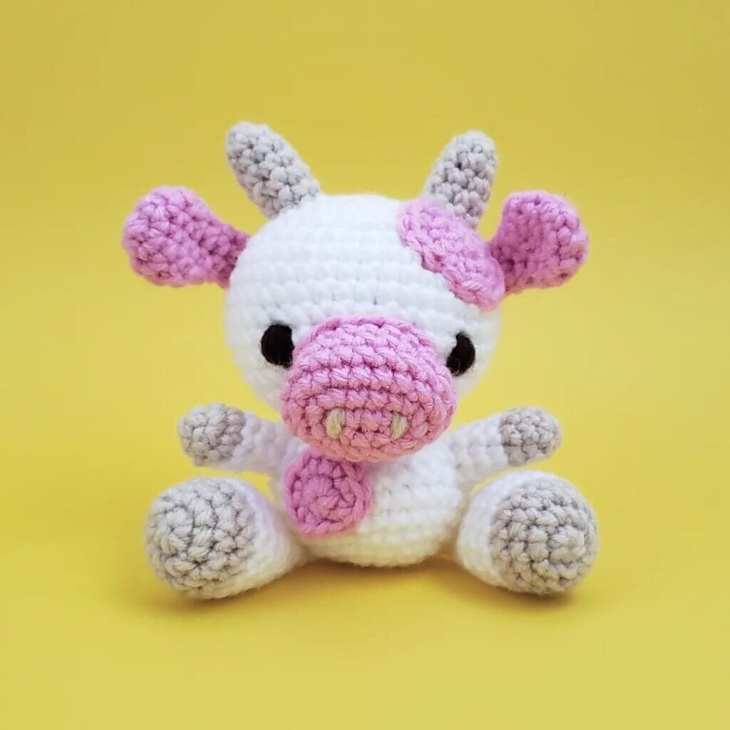 Bella the Cow Crochet Free Pattern 2