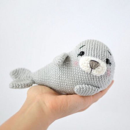 Benny the Seal Free Crochet Pattern