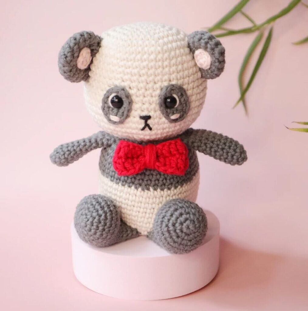 Boo the Panda Bear Amigurumi Free Pattern 1
