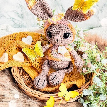 Bunny Lotta Amigurumi Free Pattern