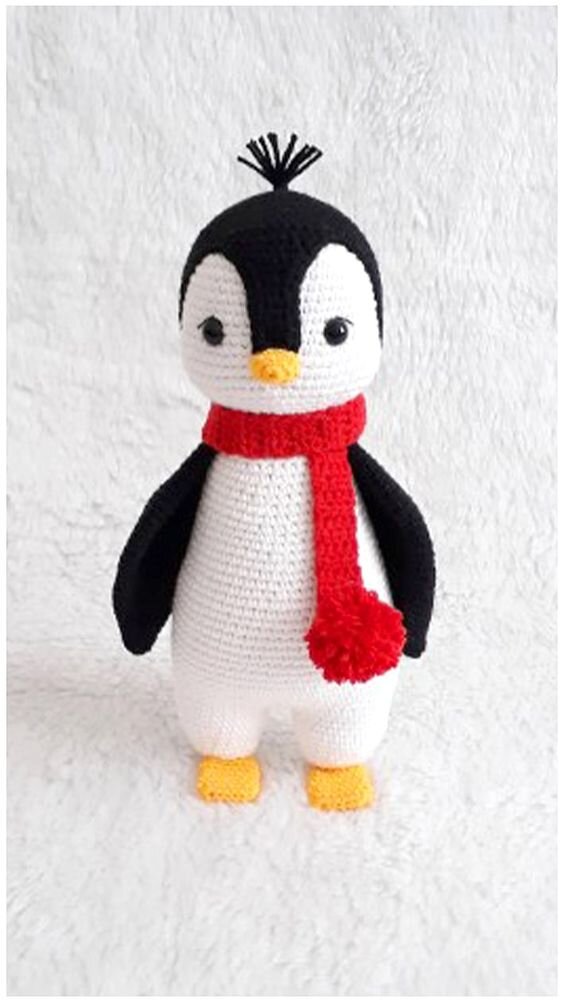 Cartoon Penguin Amigurumi Making 8