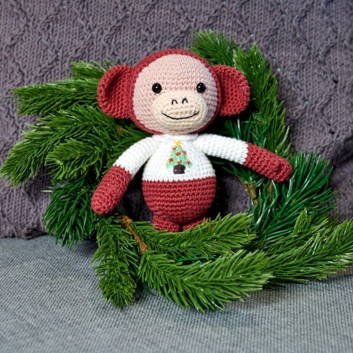Christmas Monkey Free Crochet Pattern 1