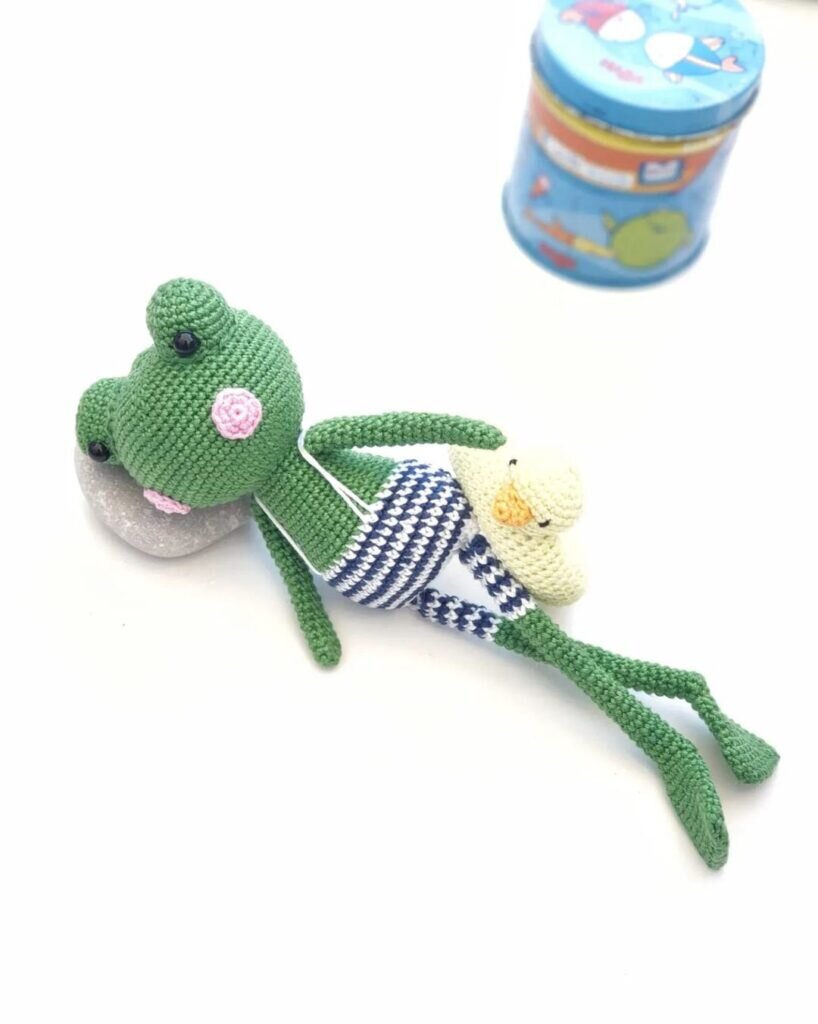 Cute Frog Free Crochet Pattern 2