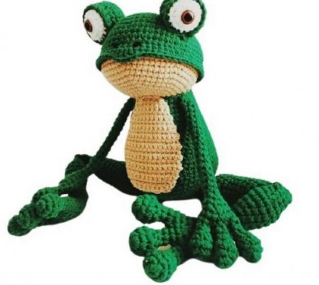 Cute Frog Free Crochet Pattern