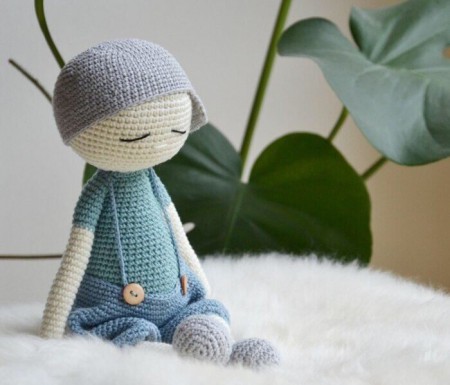 Doll Free Amigurumi Pattern