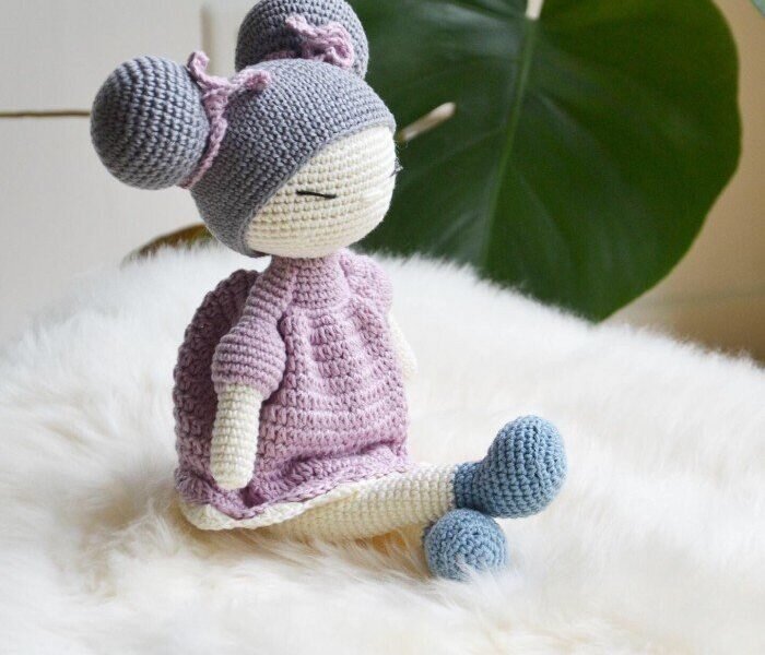 Doll Free Amigurumi Pattern