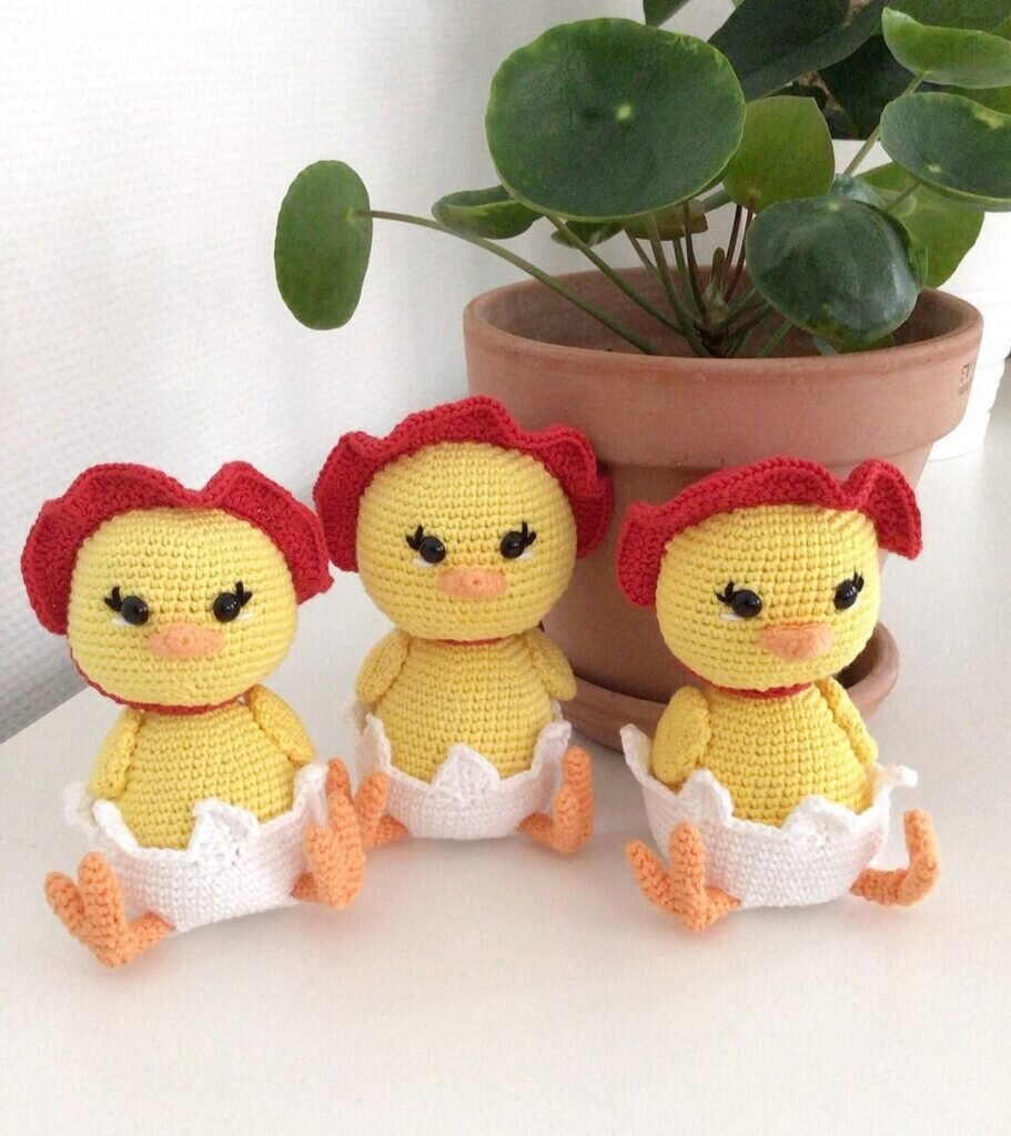 Easter Chicks Free Crochet Pattern 1