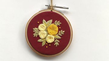 Embroidery Blooming Mini Ornament
