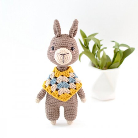 Fernando the Llama Free Pattern