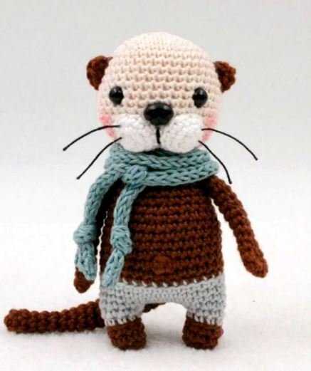 Gilbert The Otter Free Pattern 1