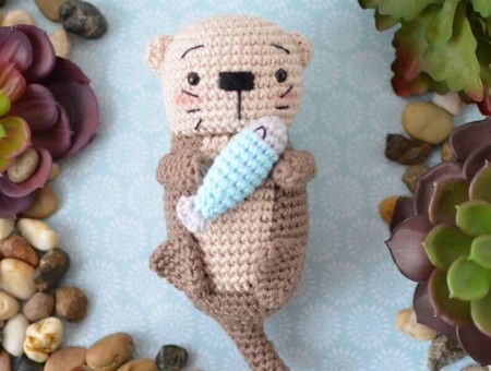 Gilbert The Otter Free Pattern