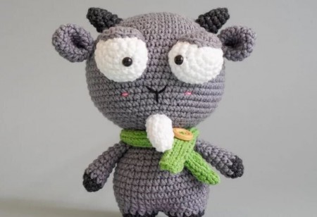 Joker The Goat Free Crochet Pattern