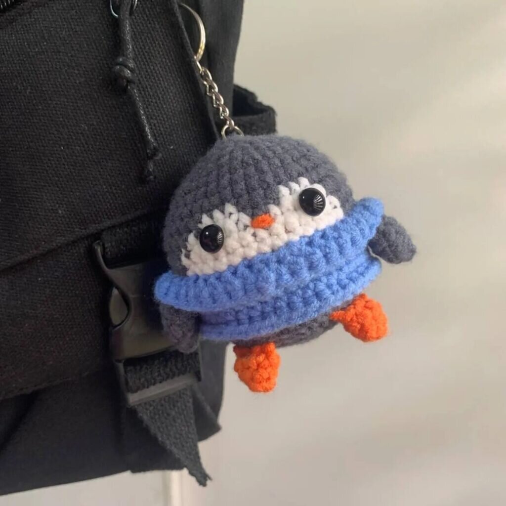 Knitting Toy Penguin Keychain Pattern 2