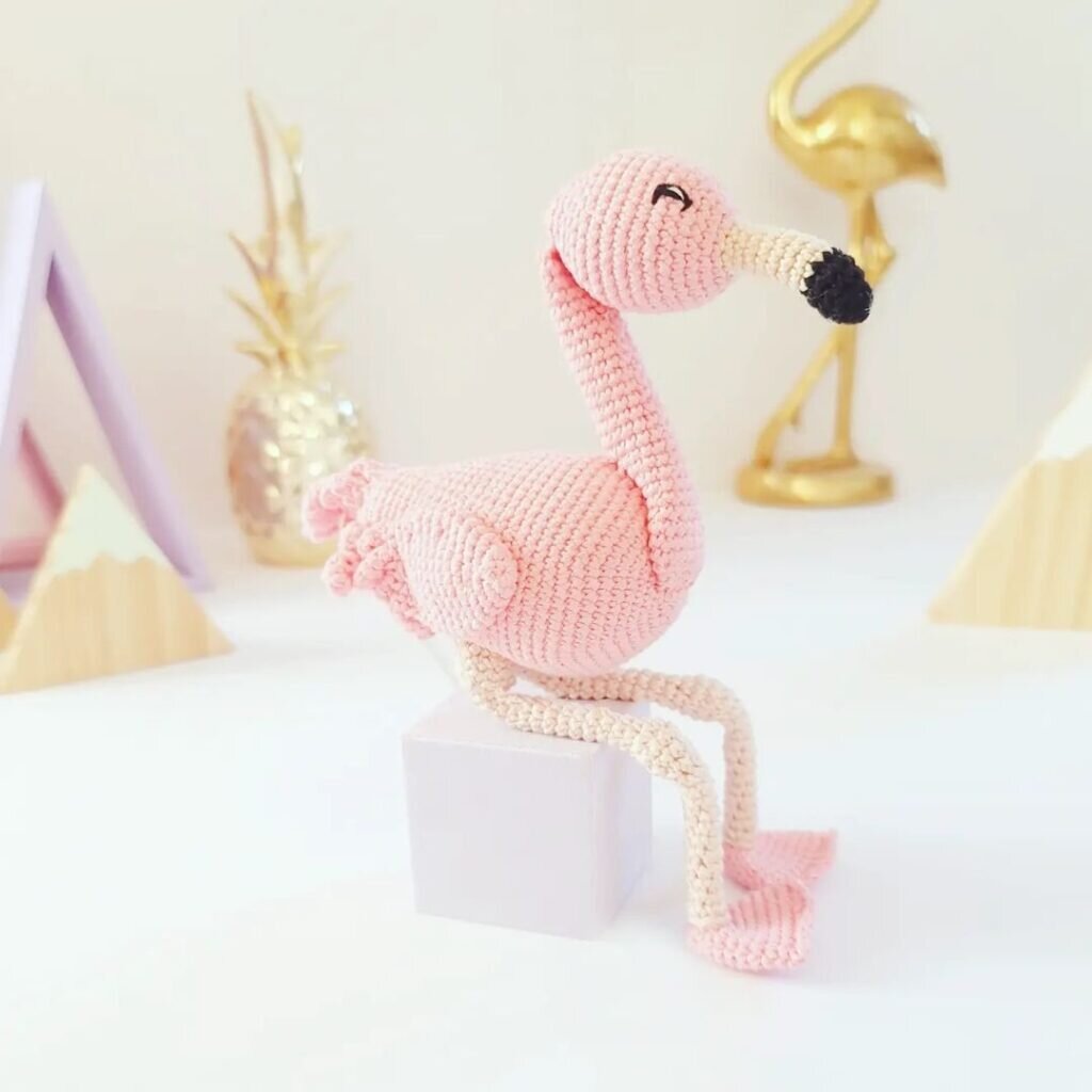 Lady Flamingo Amigurumi Free Pattern 2