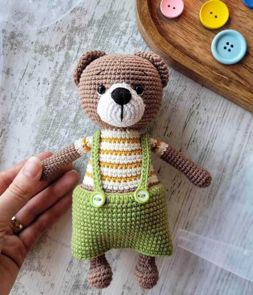 Ornament Bear Free Crochet Pattern 3