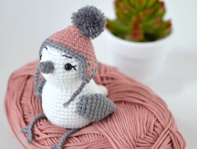 Snowbird Amigurumi Free Pattern