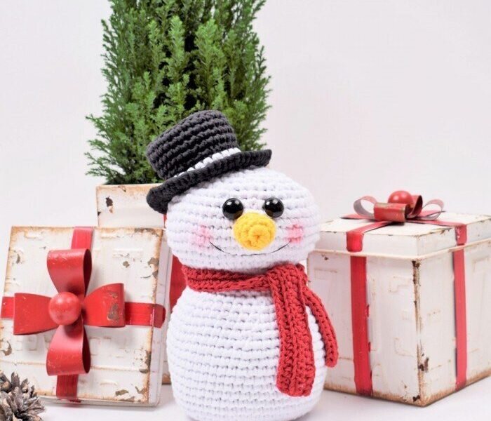 Snowman Amigurumi Free Pattern