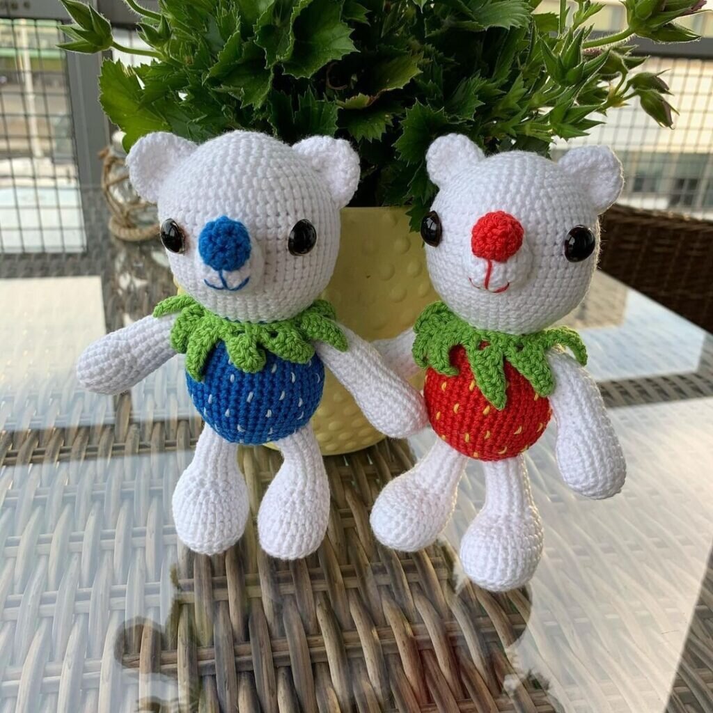 Strawberry Bear Free Crochet Pattern 3