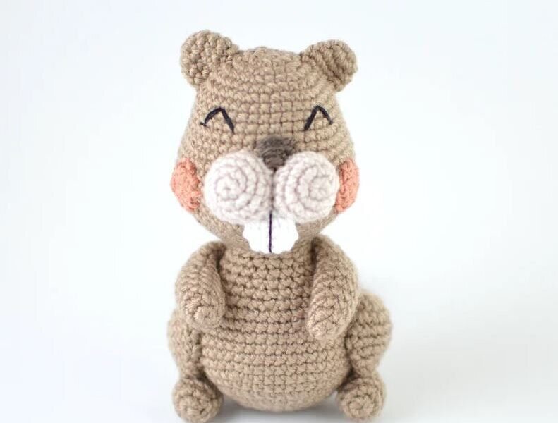 Woody The Beaver Amigurumi Free Pattern