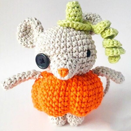 Zombie Pumpkin Mouse Free Pattern